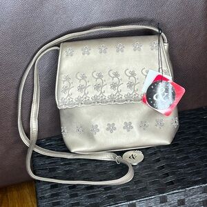 Floral Embroidered Gold Purse w Change Purse , Frankie & Johnnie crossbody bag